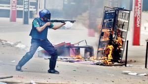 police-fire-quotya-protest.jpg