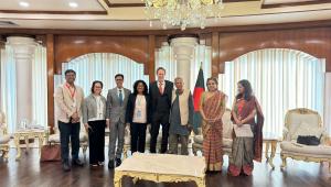 op_1_undp_bd_yunus.jpg