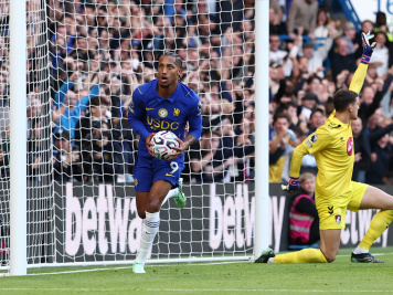 2026-10-10T153050Z_407023877_UP1EMAA173CKN_RTRMADP_3_SOCCER-ENGLAND-CHE-BOU.JPG