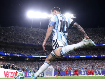 Messi.JPG