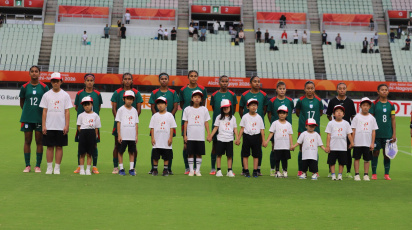 Bangladesh women's football team.png.jpeg