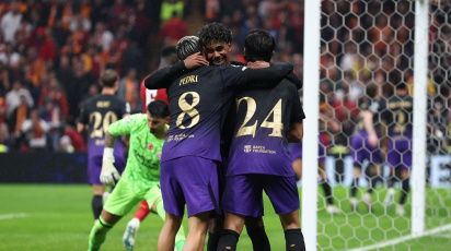 2026-10-13T202614Z_1879150839_UP1EMAD1KRO0C_RTRMADP_3_SOCCER-CHAMPIONS-GS-BAR.JPG