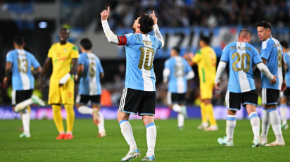 Messi goal benin.jpg
