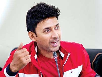 1manoj-kumar.jpg