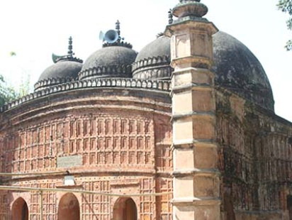 atia_mosque2.jpg