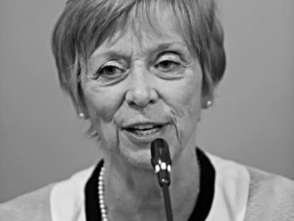 dr._anne_marie_barron.jpg