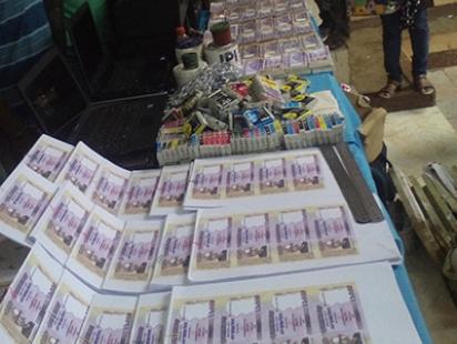 fake notes_2.jpg