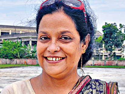 hosne-ara-hasi_0.jpg