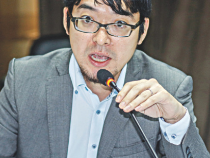 yuji_ando.jpg