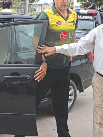 Wasim Akram.jpg