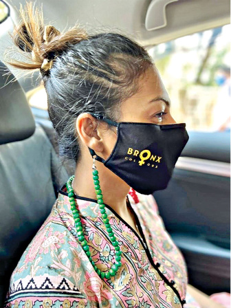 tazmeri-hoque-mou-2.jpg