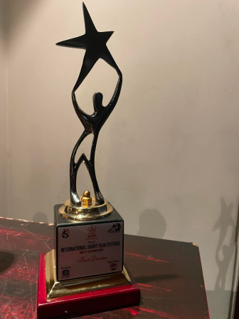 ariq_award.jpg
