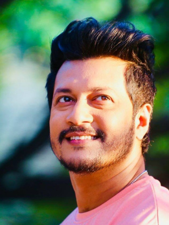 emon_portrait_0.jpg