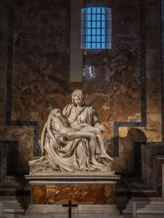 5 places to visit to see Michelangelo’s paintings and sculptures
