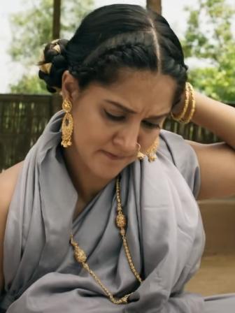 First of 20 songs from ‘Kajol Rekha’ released