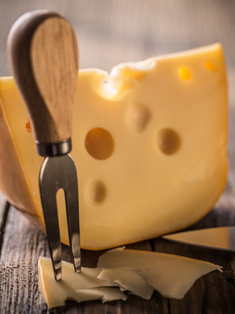 cheeseholep