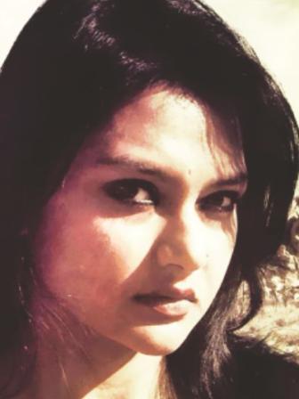 Iffat Nawaz.jpg