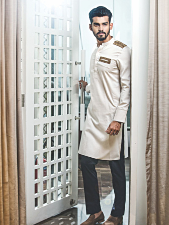 kurtas