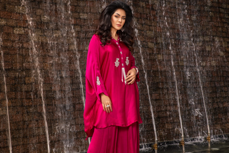 Why the kaftan works for all body types