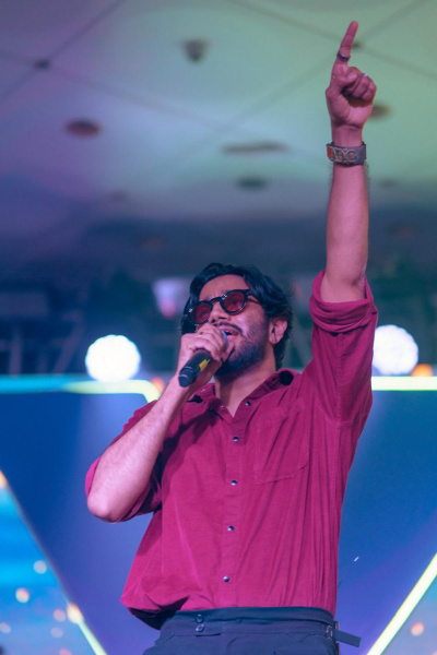 ‘Eto Boka Keno Tumi’: AvoidRafa’s first solo show marks a night of music and reunion