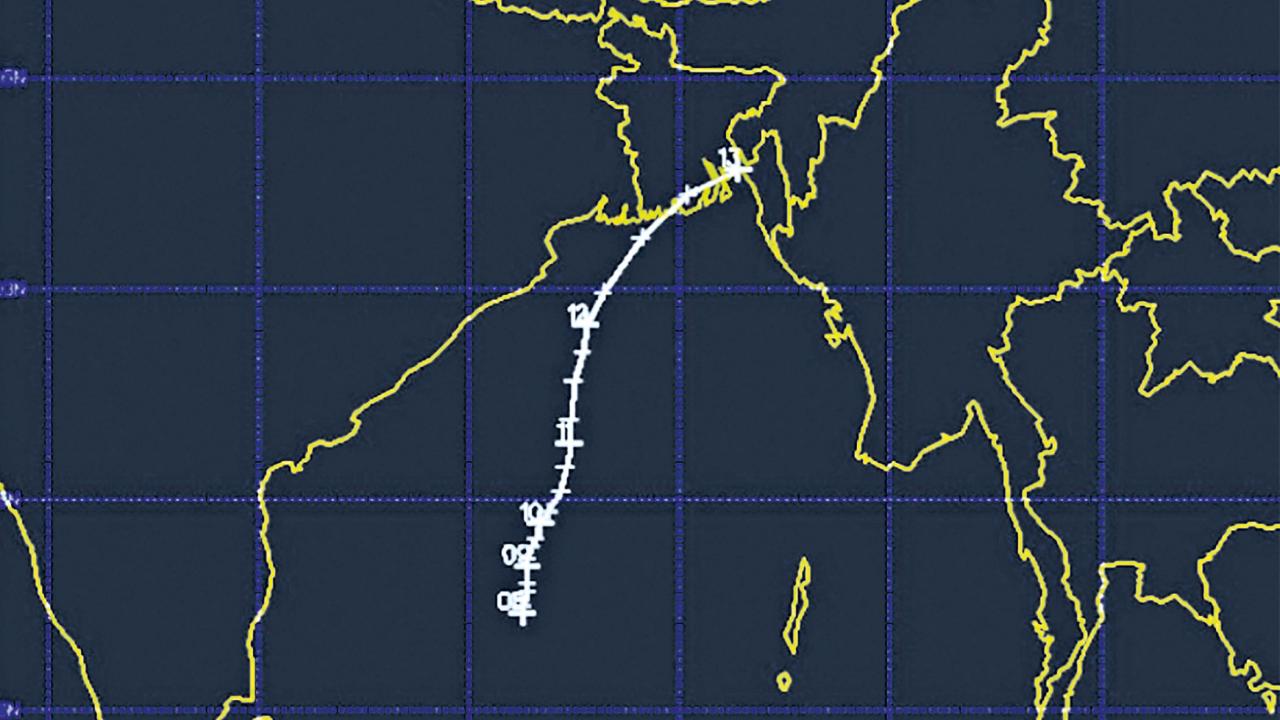 bhola-cyclone-2.jpg