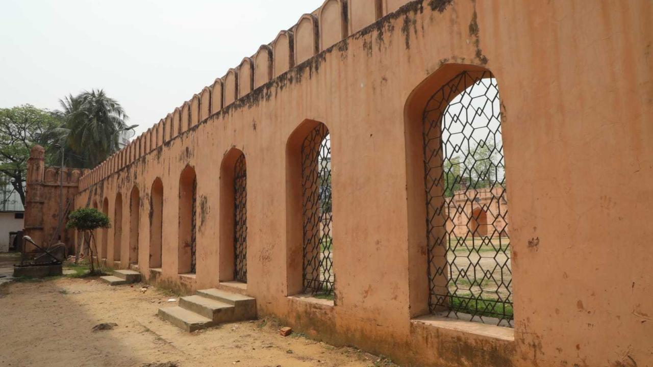 Dhanmondi Shahi Eidgah: A Mughal relic that has withstood time